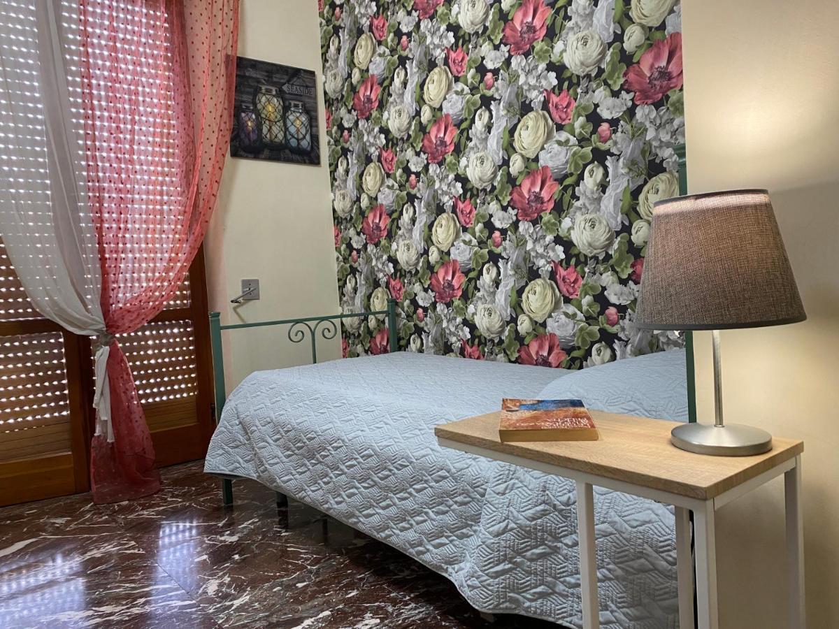 La Dimora Di Vesta Bed & Breakfast Lecce Exterior foto