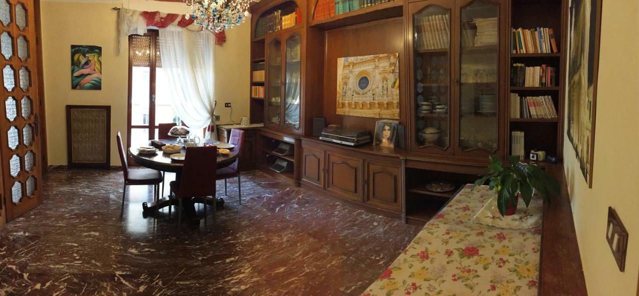 La Dimora Di Vesta Bed & Breakfast Lecce Exterior foto